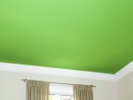 Качественно покрасить потолок 